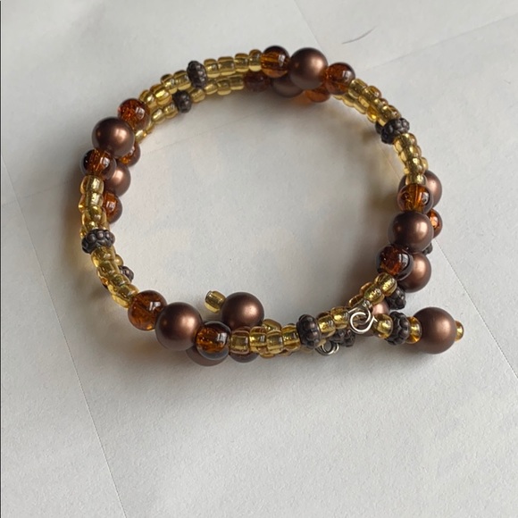 Brown tone handmade bracelet. - Picture 1 of 1